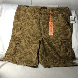 WEAR FIRST MENS CARGO SHORTS